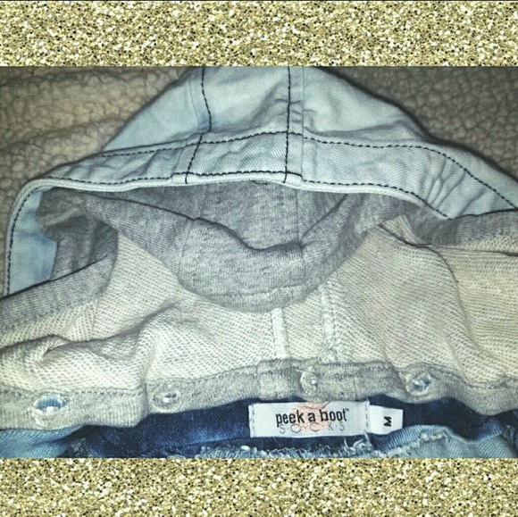 SALE🆕4t vest with double detachable hood - Picture 2 of 5